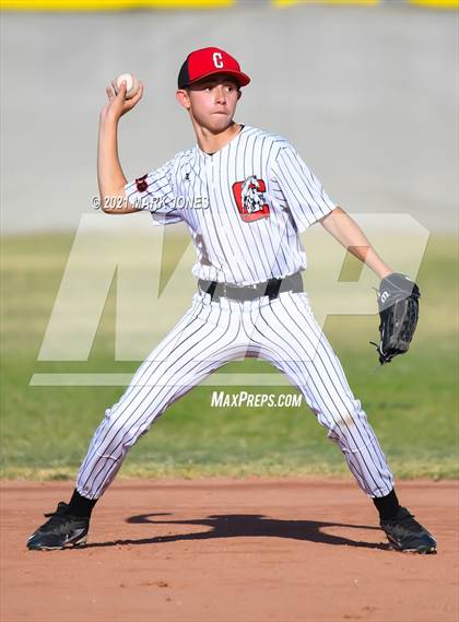 Thumbnail 1 in Cortez vs. Coronado photogallery.