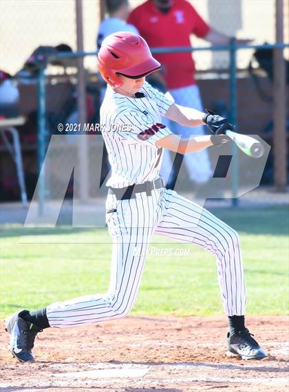 Thumbnail 1 in Cortez vs. Coronado photogallery.
