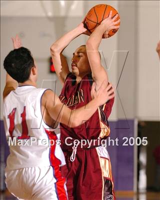 Thumbnail 3 in Florin vs. Christian Brothers (St. Hope Classic) photogallery.
