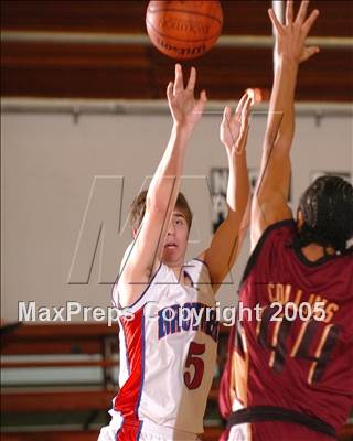 Thumbnail 1 in Florin vs. Christian Brothers (St. Hope Classic) photogallery.