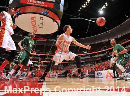 Thumbnail 1 in Long Beach Poly vs. Mission Viejo (CIF SS 1AA Final) photogallery.