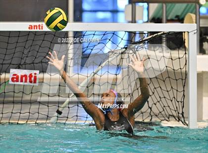Thumbnail 3 in Foster vs Brazoswood (UIL 6A State Final) photogallery.