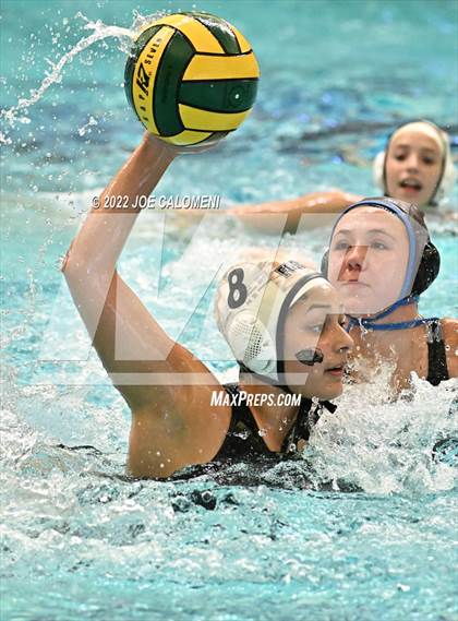 Thumbnail 3 in Foster vs Brazoswood (UIL 6A State Final) photogallery.