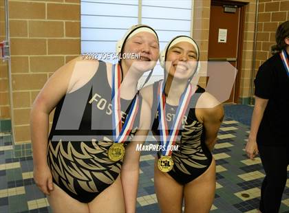 Thumbnail 2 in Foster vs Brazoswood (UIL 6A State Final) photogallery.