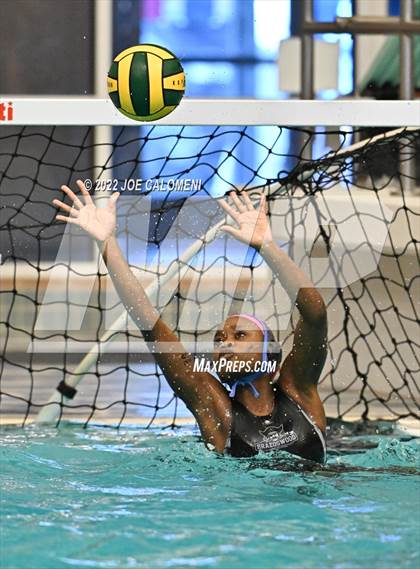 Thumbnail 2 in Foster vs Brazoswood (UIL 6A State Final) photogallery.