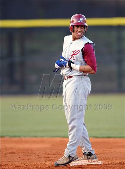Thumbnail 1 in Tuscaloosa County vs. Huntsville photogallery.