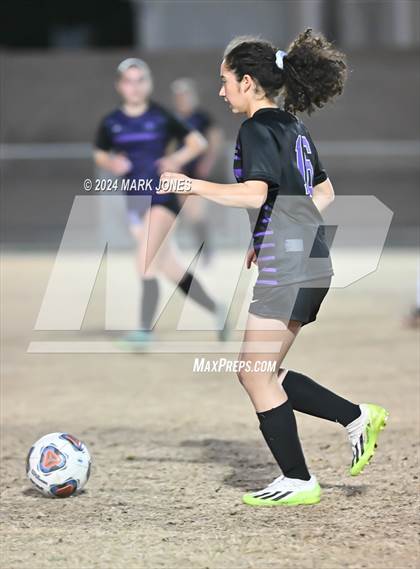 Thumbnail 2 in Safford @ Northwest Christian (AIA 3A Semifinal) photogallery.