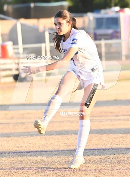 Thumbnail 2 in Safford @ Northwest Christian (AIA 3A Semifinal) photogallery.