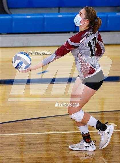 Thumbnail 3 in Midtown vs Veterans (Southside Classic) photogallery.