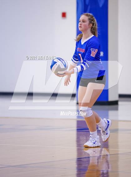 Thumbnail 3 in Midtown vs Veterans (Southside Classic) photogallery.