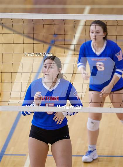Thumbnail 1 in Midtown vs Veterans (Southside Classic) photogallery.