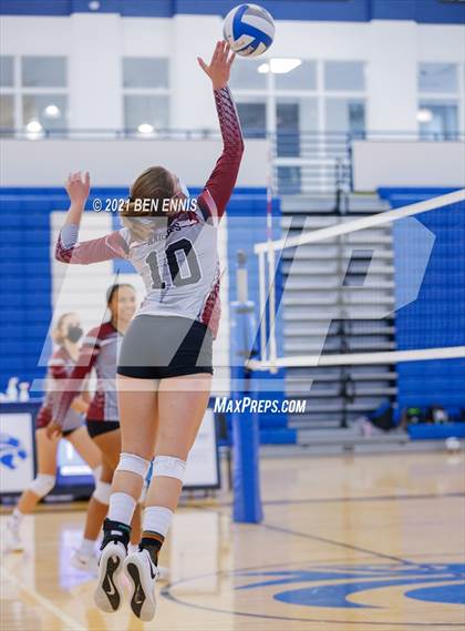 Thumbnail 1 in Midtown vs Veterans (Southside Classic) photogallery.