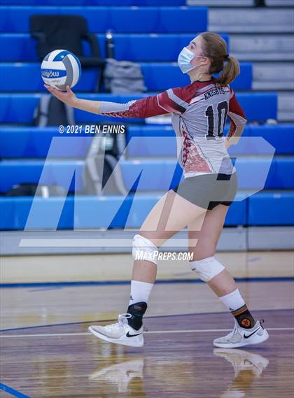 Thumbnail 3 in Midtown vs Veterans (Southside Classic) photogallery.