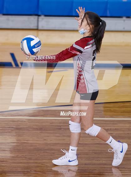 Thumbnail 3 in Midtown vs Veterans (Southside Classic) photogallery.