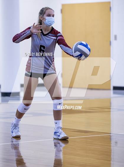 Thumbnail 2 in Midtown vs Veterans (Southside Classic) photogallery.
