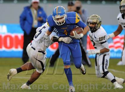 Thumbnail 2 in Central Catholic vs. Bakersfield Christian (CIF State D4 Final) photogallery.