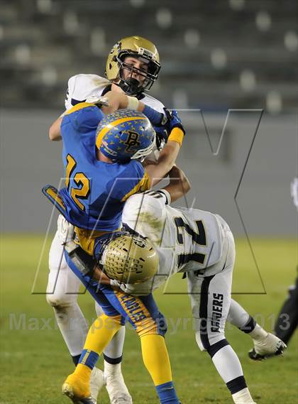 Thumbnail 3 in Central Catholic vs. Bakersfield Christian (CIF State D4 Final) photogallery.