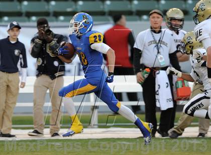 Thumbnail 2 in Central Catholic vs. Bakersfield Christian (CIF State D4 Final) photogallery.