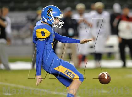 Thumbnail 1 in Central Catholic vs. Bakersfield Christian (CIF State D4 Final) photogallery.