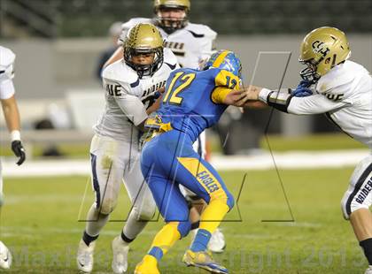 Thumbnail 1 in Central Catholic vs. Bakersfield Christian (CIF State D4 Final) photogallery.