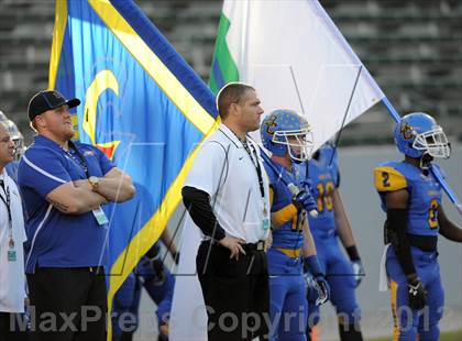 Thumbnail 2 in Central Catholic vs. Bakersfield Christian (CIF State D4 Final) photogallery.