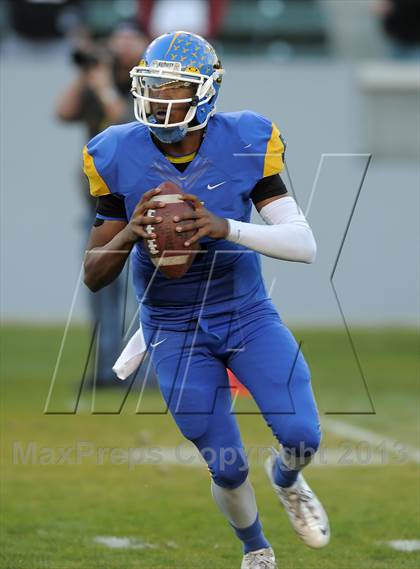 Thumbnail 1 in Central Catholic vs. Bakersfield Christian (CIF State D4 Final) photogallery.