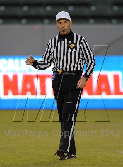 Thumbnail 2 in Central Catholic vs. Bakersfield Christian (CIF State D4 Final) photogallery.
