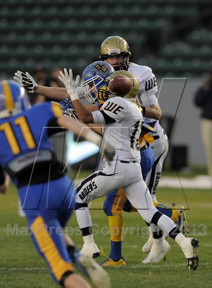 Thumbnail 1 in Central Catholic vs. Bakersfield Christian (CIF State D4 Final) photogallery.