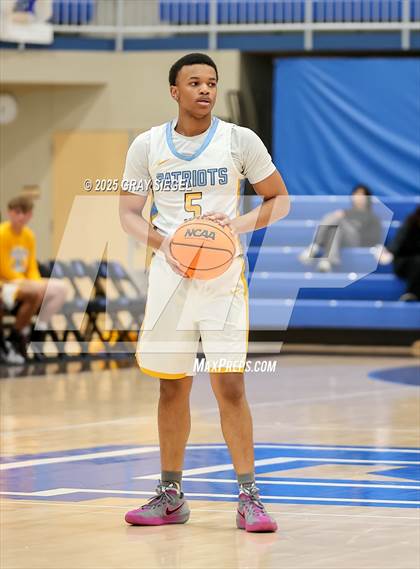 Thumbnail 2 in Piedmont vs Putnam City West photogallery.