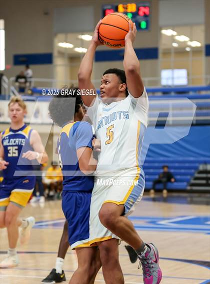 Thumbnail 2 in Piedmont vs Putnam City West photogallery.