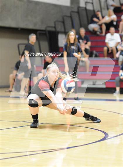 Thumbnail 1 in Dana Hills vs. Mission Viejo (OC Varsity Classic) photogallery.