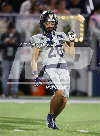 Thumbnail 2 in Servite vs St John Bosco photogallery.
