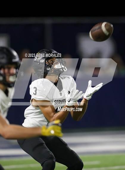 Thumbnail 3 in Servite vs St John Bosco photogallery.