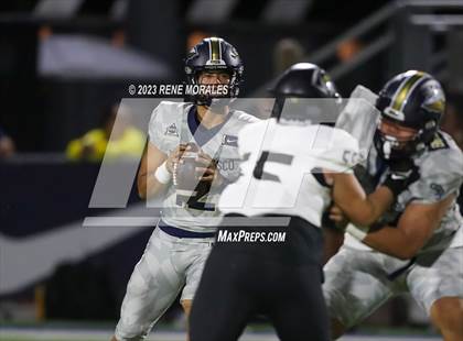 Thumbnail 3 in Servite vs St John Bosco photogallery.