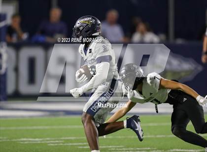 Thumbnail 2 in Servite vs St John Bosco photogallery.