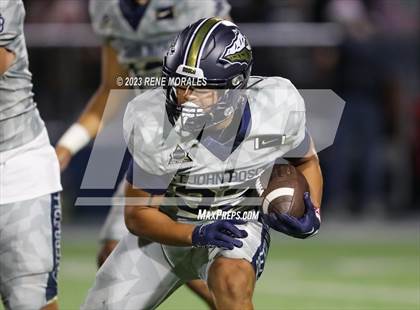 Thumbnail 2 in Servite vs St John Bosco photogallery.