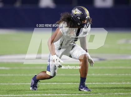 Thumbnail 3 in Servite vs St John Bosco photogallery.