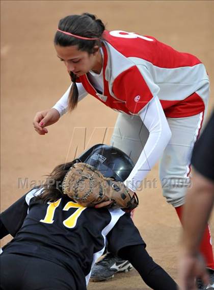 Thumbnail 1 in Capistrano Valley vs Cathedral (Timberwolf Classic) photogallery.