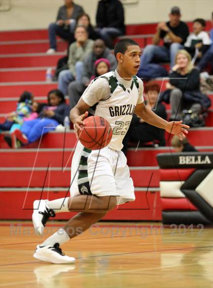 Thumbnail 2 in Granite Bay vs Chico (Bronco Roundup) photogallery.