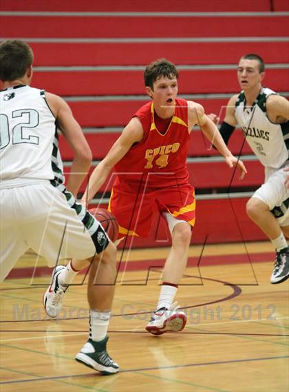 Thumbnail 3 in Granite Bay vs Chico (Bronco Roundup) photogallery.