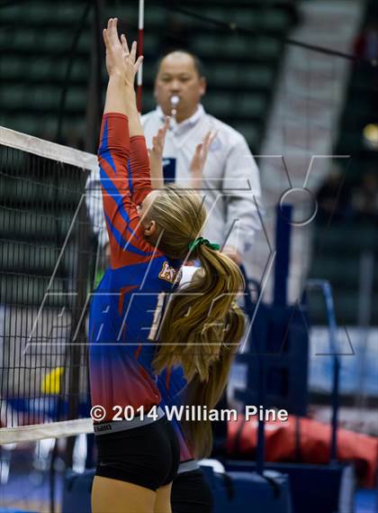 Thumbnail 1 in Eden vs. Broadalbin-Perth (NYSPHSAA Class C Final) photogallery.