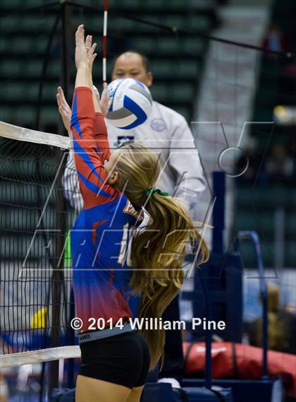 Thumbnail 3 in Eden vs. Broadalbin-Perth (NYSPHSAA Class C Final) photogallery.