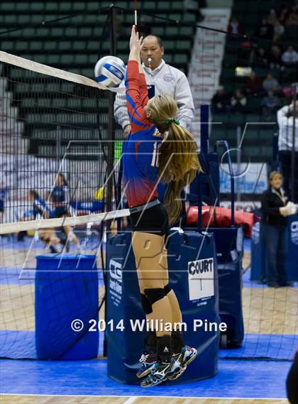 Thumbnail 3 in Eden vs. Broadalbin-Perth (NYSPHSAA Class C Final) photogallery.