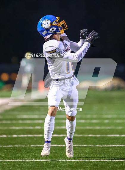 Thumbnail 3 in Benicia @ Casa Grande (CIF NCS D3 Quarterfinal) photogallery.