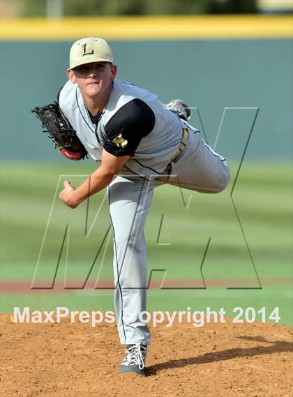 Thumbnail 2 in Lubock vs. Frenship (UIL 4A Regional Quarterfinal Playoff) photogallery.