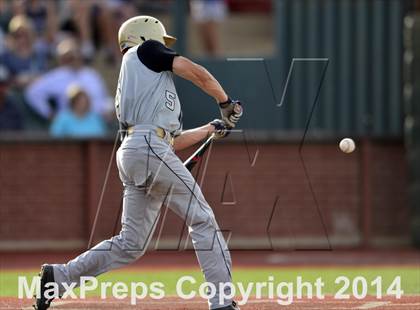 Thumbnail 1 in Lubock vs. Frenship (UIL 4A Regional Quarterfinal Playoff) photogallery.