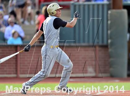 Thumbnail 2 in Lubock vs. Frenship (UIL 4A Regional Quarterfinal Playoff) photogallery.
