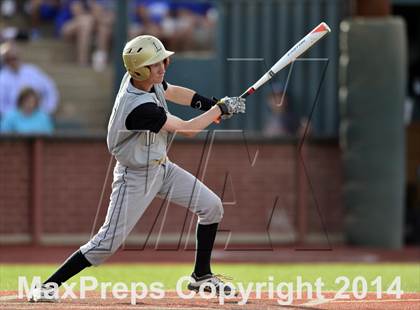 Thumbnail 2 in Lubock vs. Frenship (UIL 4A Regional Quarterfinal Playoff) photogallery.