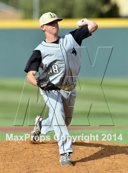 Thumbnail 1 in Lubock vs. Frenship (UIL 4A Regional Quarterfinal Playoff) photogallery.