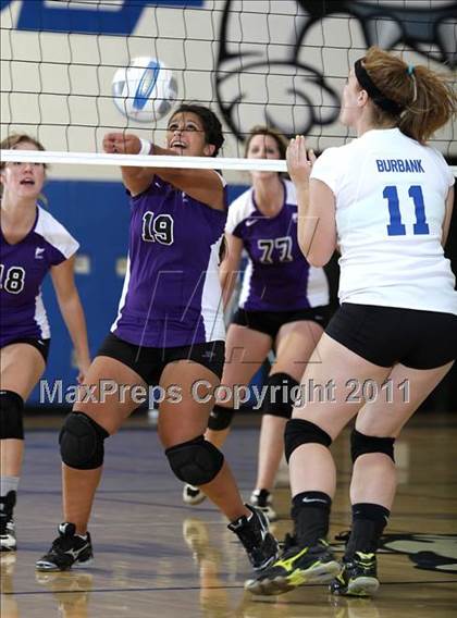 Thumbnail 2 in Hoover @ Burbank photogallery.
